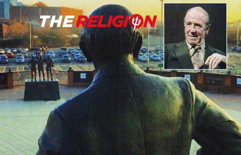 Sir Matt Busby and his statue: Man Utd The Religion